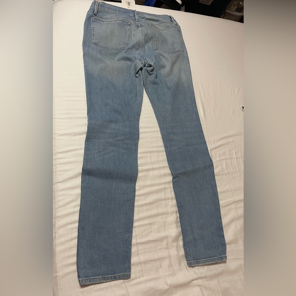 Frame Denim Light Wash Jeans - Picture 11 of 13